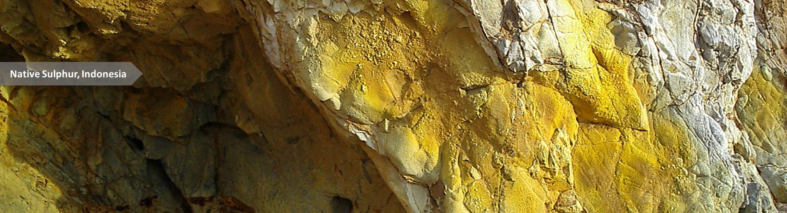 Native-sulfur-in-cliffs-Tujuh-Bukit-Slider